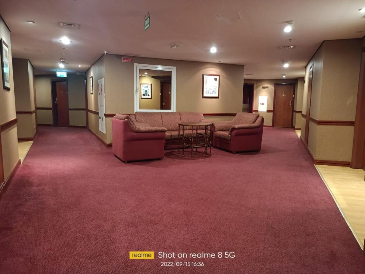 City Palace Hotel ドバイ エクステリア 写真